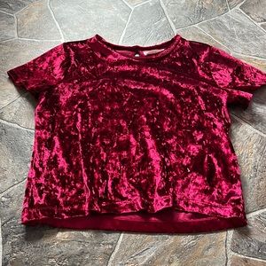 Red velvet Hollister T-shirt